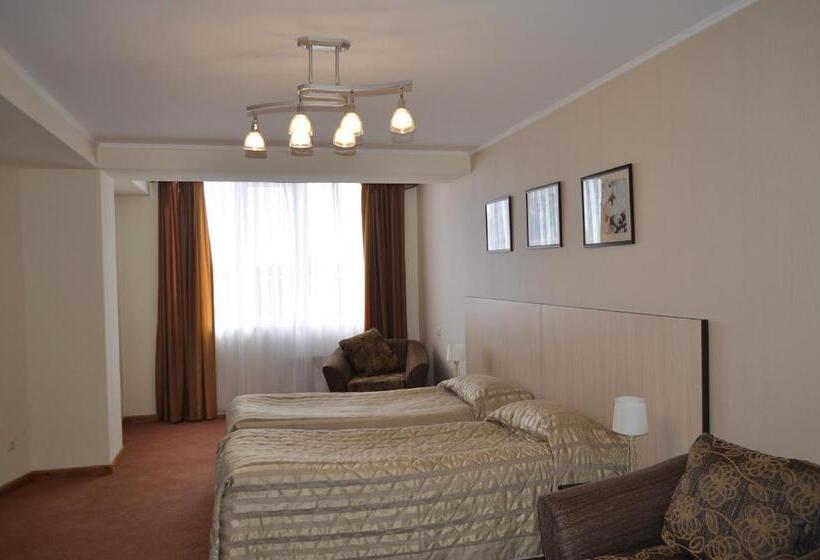 استودیوی استاندارد, Kapriz Issyk Kul Resort