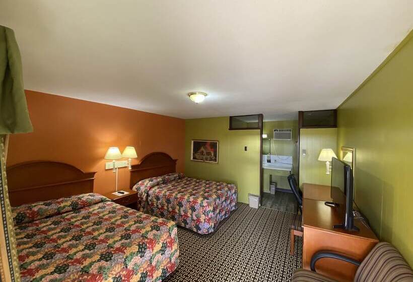 غرفه قياسيه سريرين مزدوجين, Lincoln Motel