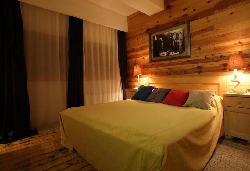 اتاق استاندارد, Mecavnik Resort