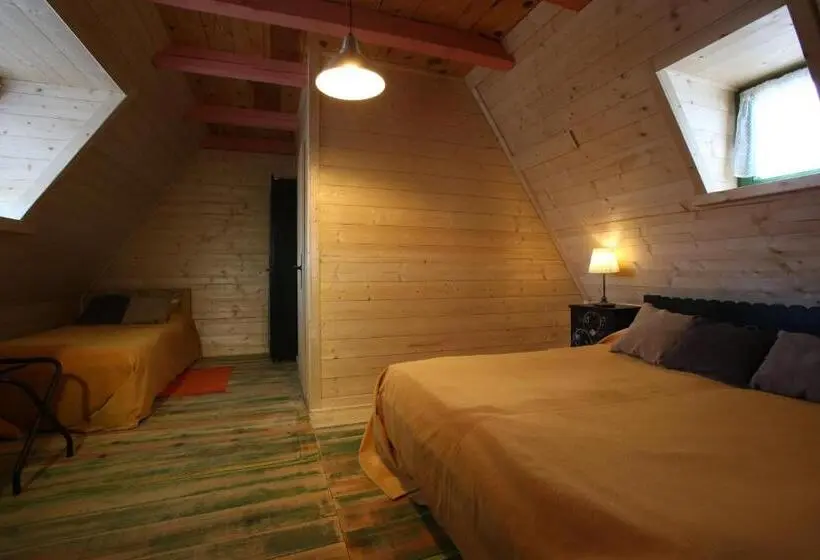 اتاق استاندارد, Mecavnik Resort