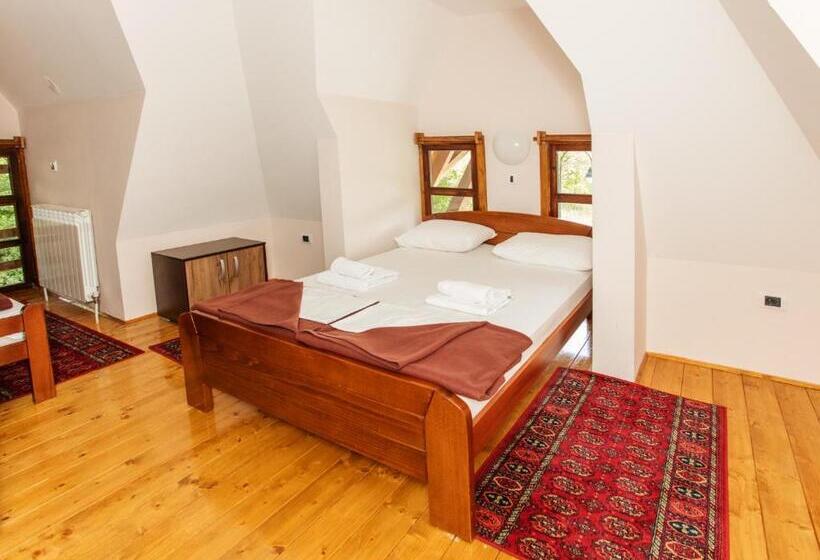 بانگلوی استاندارد, Konačište Osmica