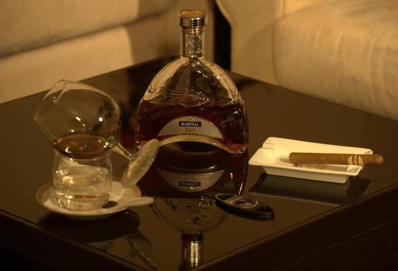 سوییت, Plavnica Eco Resort