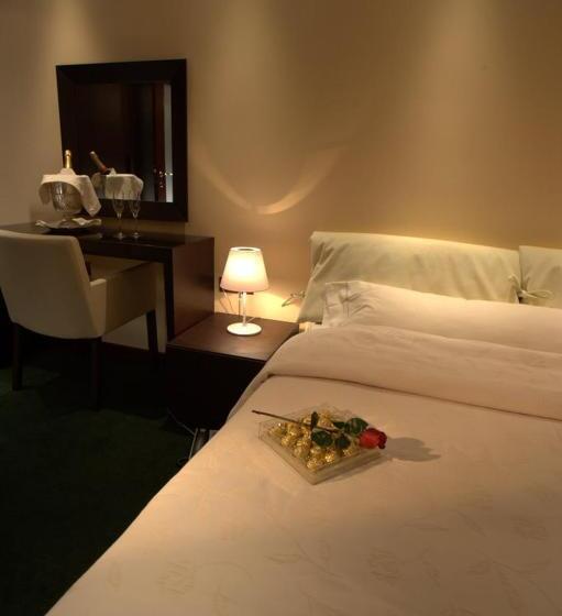 سوییت, Plavnica Eco Resort