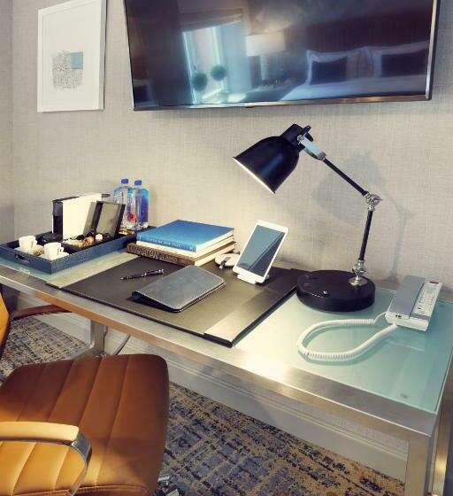 豪华房间, Artezen