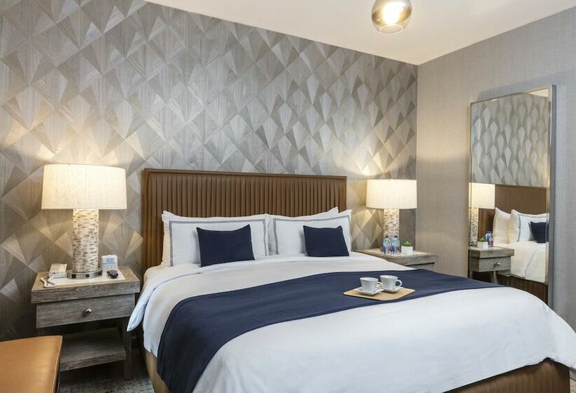 带大床的豪华间, Artezen