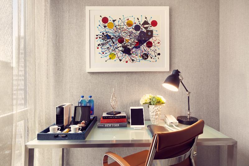 带大床的豪华间, Artezen