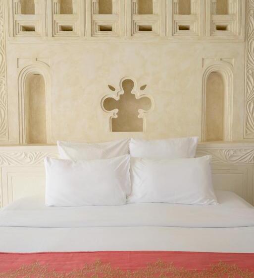 اتاق استاندارد, Swahili Beach