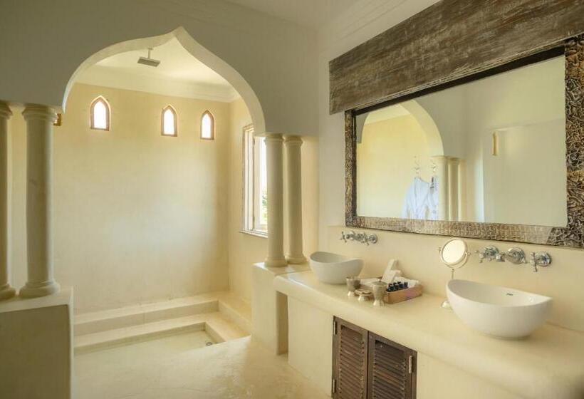 1 Bedroom Penthouse Apartment, Swahili Beach