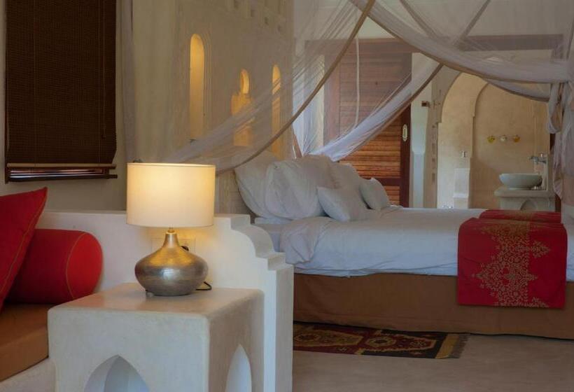 اتاق سوپریور, Swahili Beach