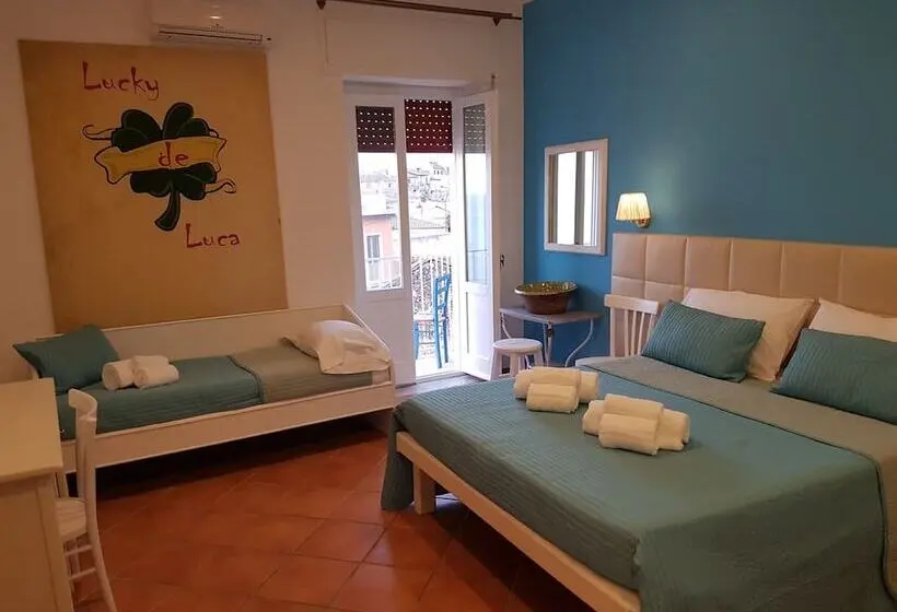 اتاق سه نفره سوپریور با چشم‌انداز دریا, Tropea Boutique