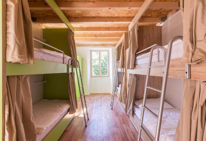Кровать в Общей Комнате, Hostel Antique