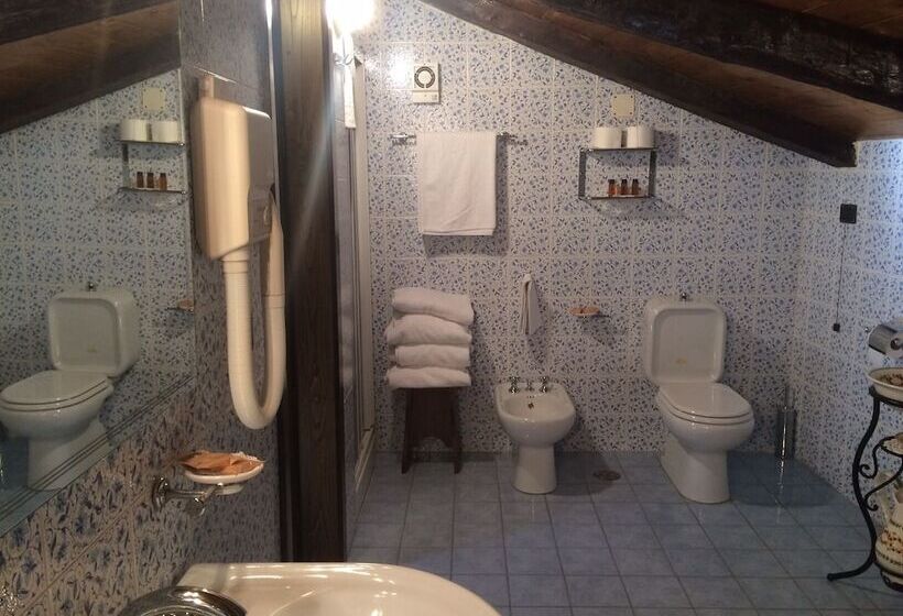 스탠다드 룸, Castello Di Altomonte