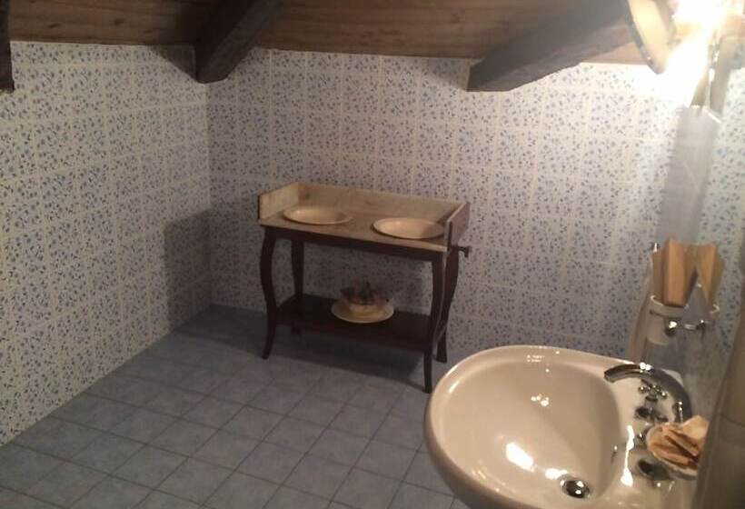 스탠다드 룸, Castello Di Altomonte