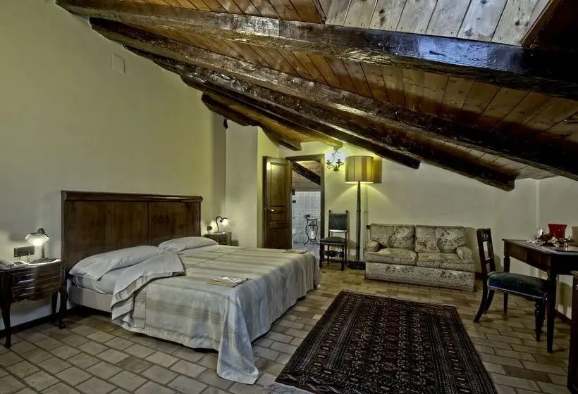 スタンダードルーム, Castello Di Altomonte