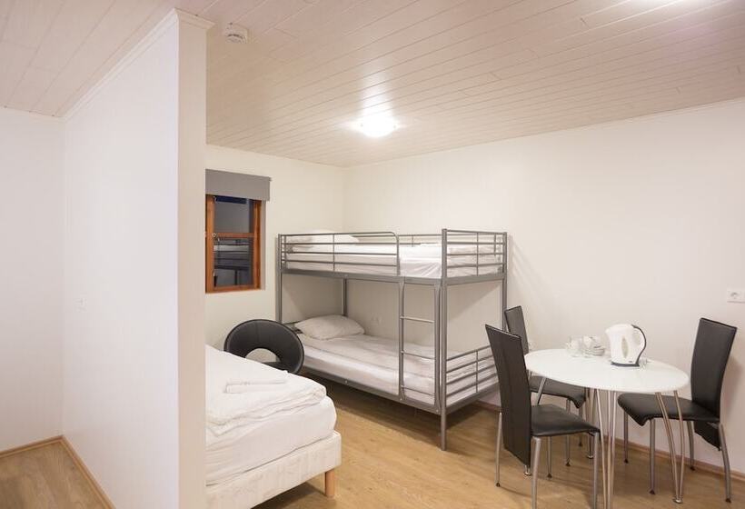 اتاق خانوادگی, Malarhorn Guesthouse