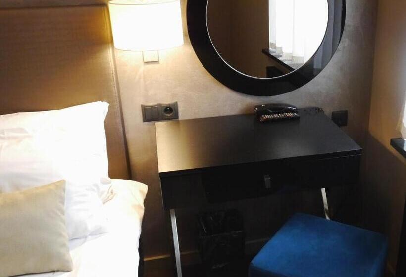 이코노미 룸, Medusa Gdańsk Old Town