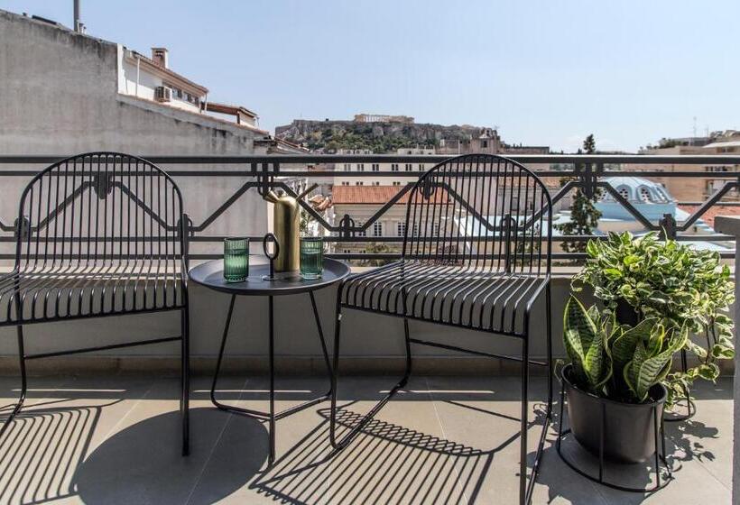 جناح ذو إطلالة, Perianth