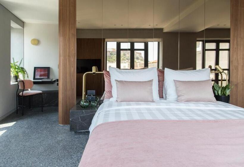 جناح ذو إطلالة, Perianth