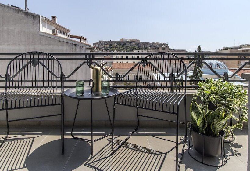 جناح ذو إطلالة, Perianth