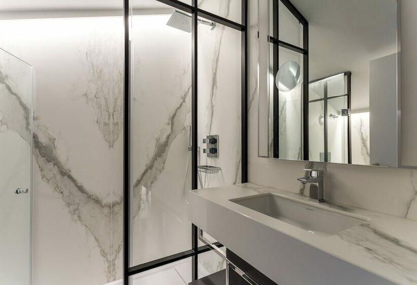 اتاق دوبلکس, Room Mate Gorka