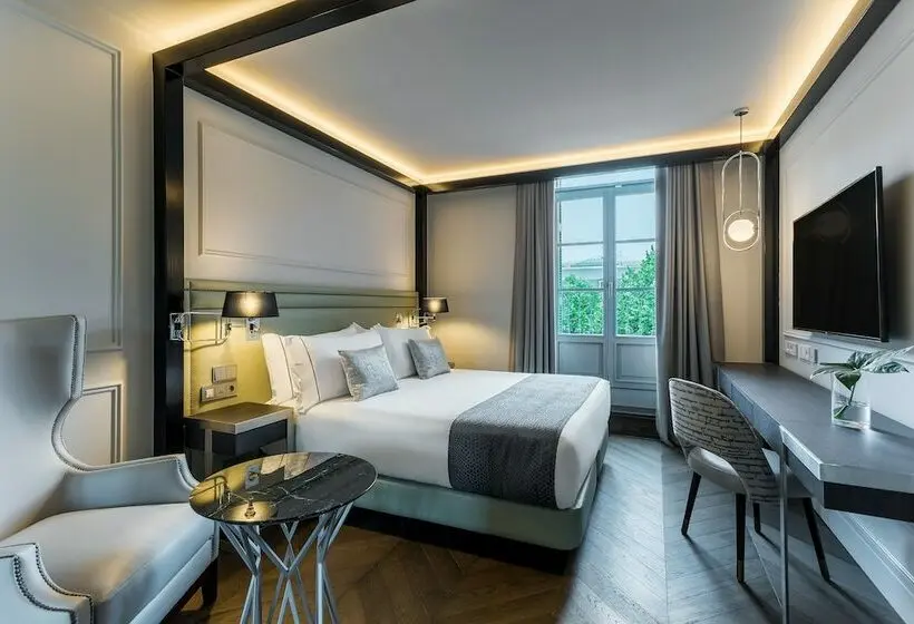 اتاق اجرایی, Room Mate Gorka