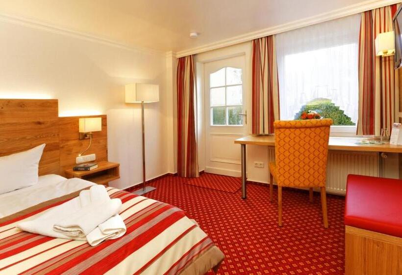 חדר סטנדרט יחיד, Sonneneck