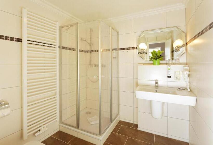 סוויטת ג'וניור, Sonneneck