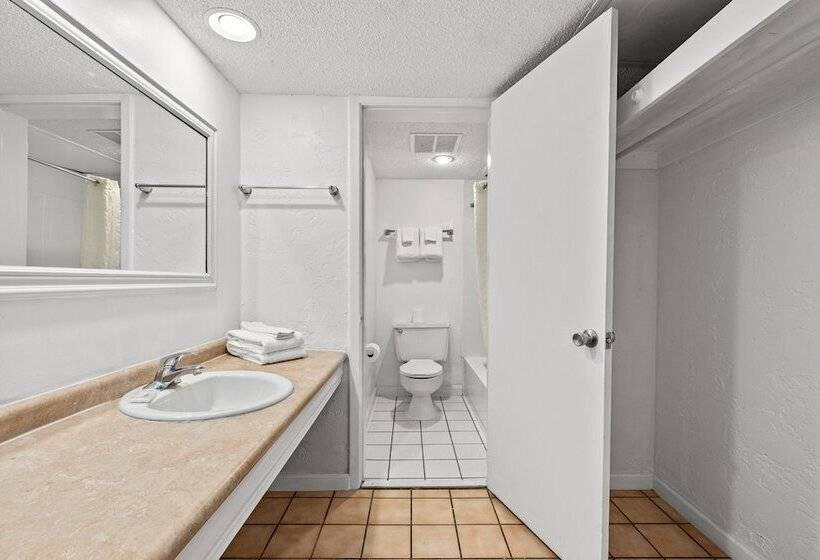 Номер Стандарт, The Reef At Seahaven Beach Resorts