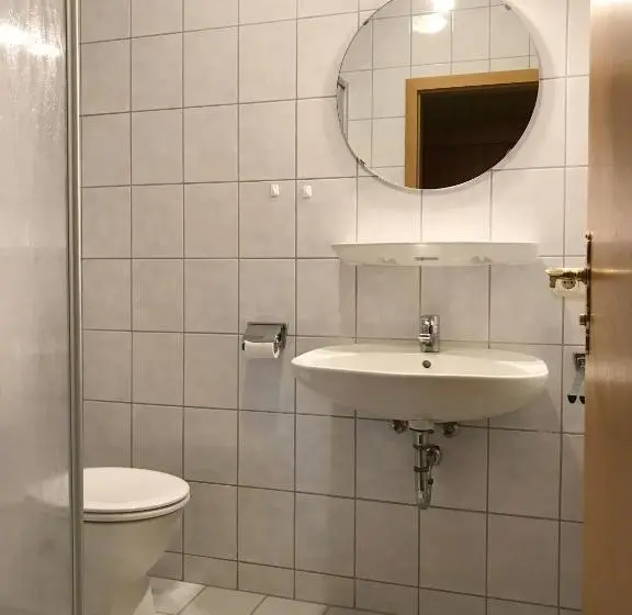اتاق خانوادگی, Ferien Vom Ich, Bayerischer Wald, Hotel & Restaurant