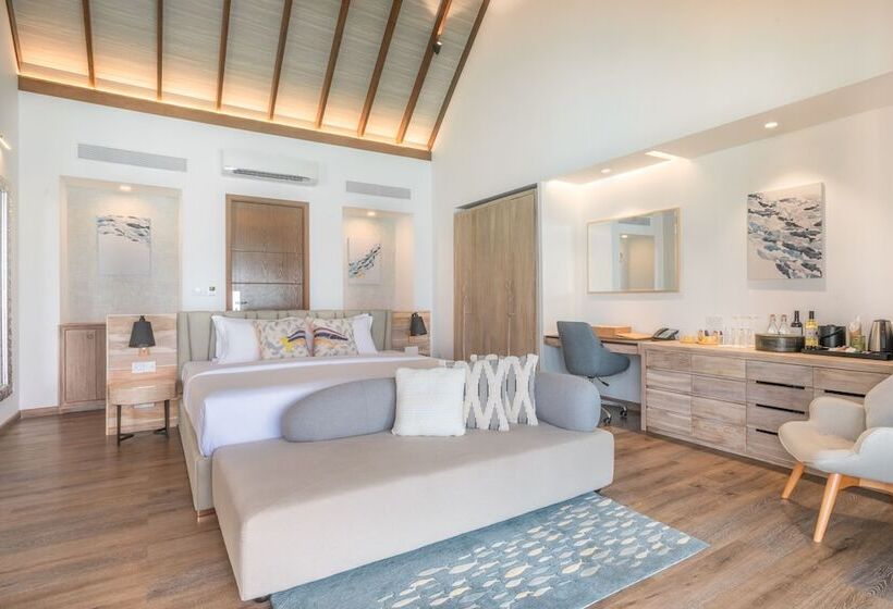 ویلای یک اتاق خوابه با استخر شنا, Fushifaru Maldives