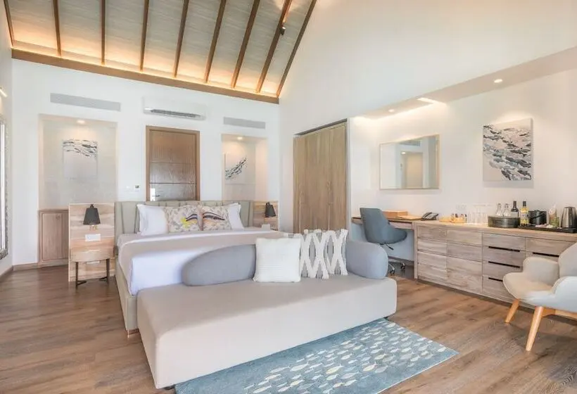 ویلای یک اتاق خوابه با استخر شنا, Fushifaru Maldives