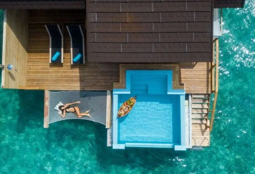 ویلا پریمیوم 1 خوابه, Fushifaru Maldives