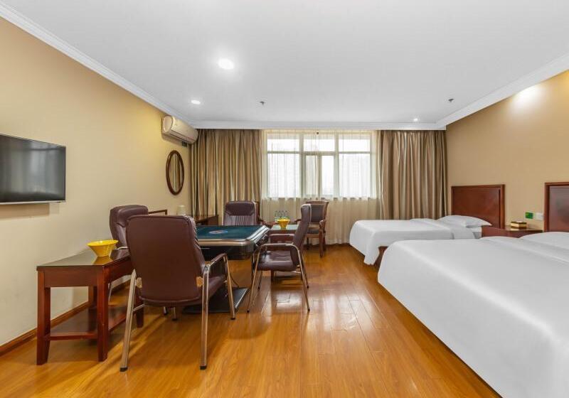 Family Room, Greentree Inn Shanghai Hongqiao Hub Qibao Express