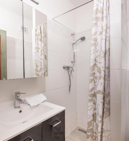 Семейный Номер, Mentenwirt Pension&appartements