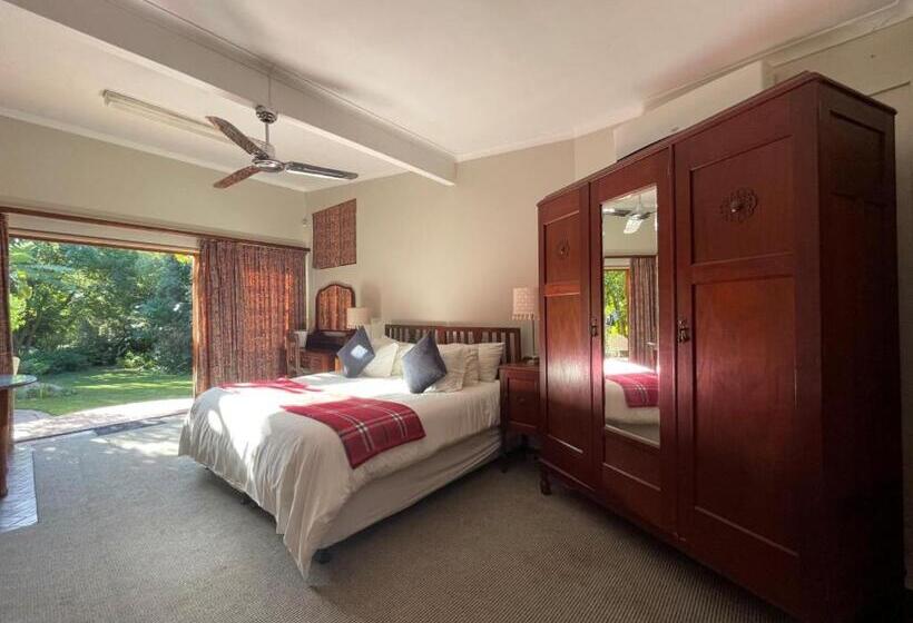 デラックスルーム, Mongoose Manor Bnb