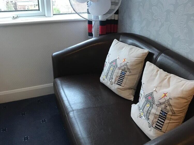 غرفة قياسية, The Lyndsay Guest House