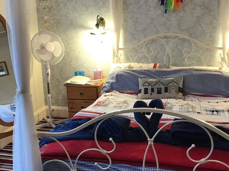 غرفة قياسية, The Lyndsay Guest House