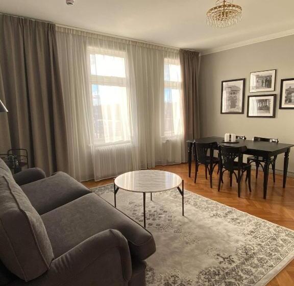 高级套房, Orsa Järnvägshotell