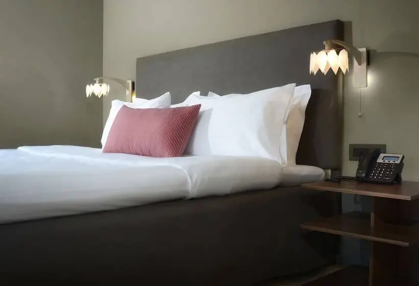 سوییت جونیور, Lake Spirit Boutique Hotel & Spa