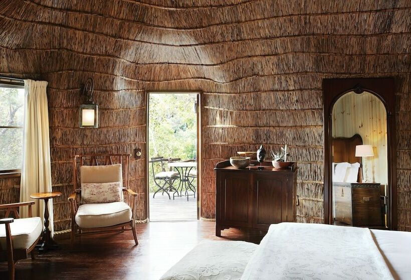 בקתת דלוקס בת חדר 1, Zulu Camp At Shambala Private Game Reserve