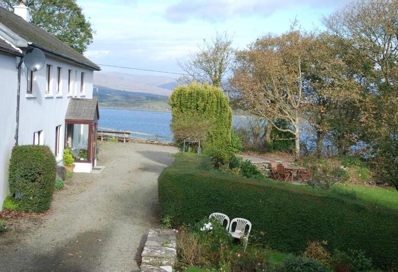 חדר סטנדרט, Dromcloc House