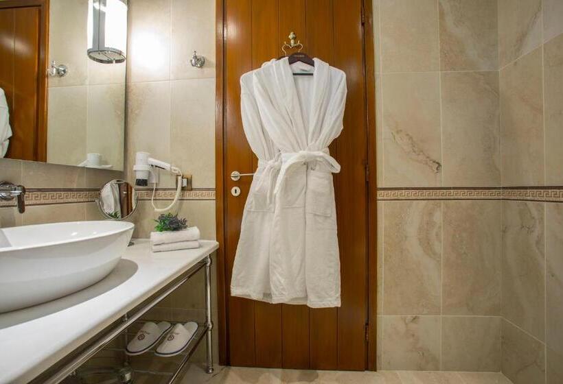 Номер Deluxe, Mystras Grand Palace Resort & Spa