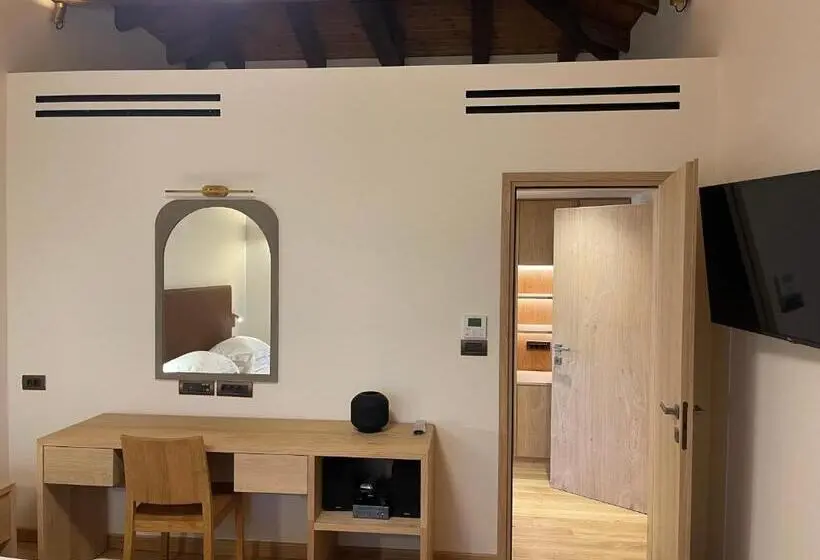 エクゼクティブスイート, Mystras Grand Palace Resort & Spa