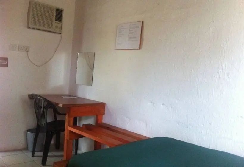 اتاق اکونومی با حمام مشترک, Alfa Accommodation
