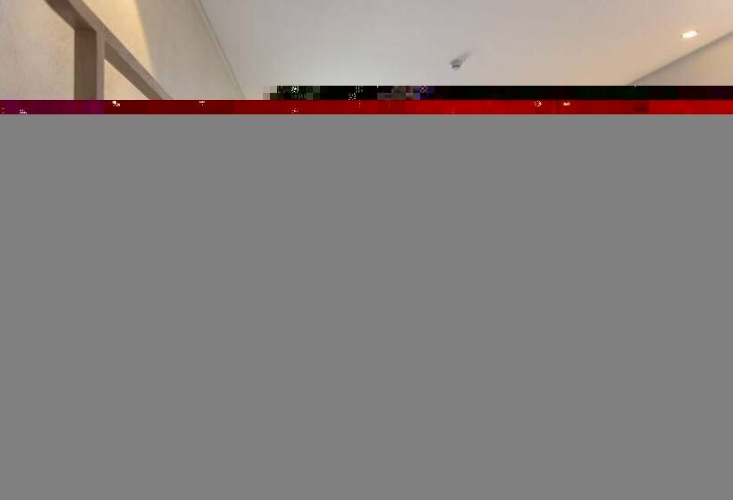 수피리어 룸, Dali Lridescent Clouds