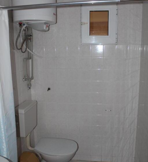 스탠다드 스튜디오 정원 전망, Galeria In The Garden