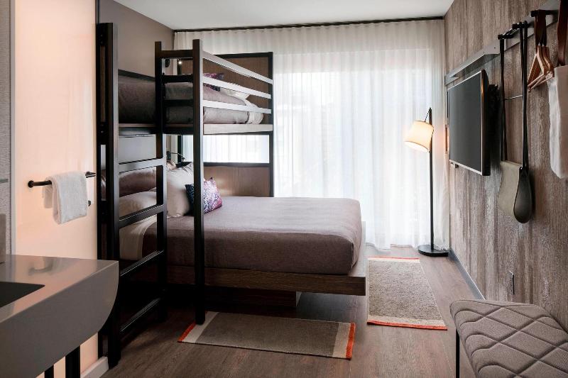 Habitació Estàndard, Moxy Chicago Downtown