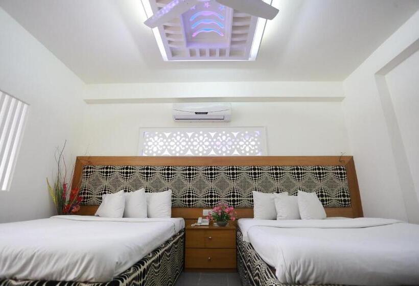 اتاق لوکس خانوادگی, Nagar Valley Hotel Ltd