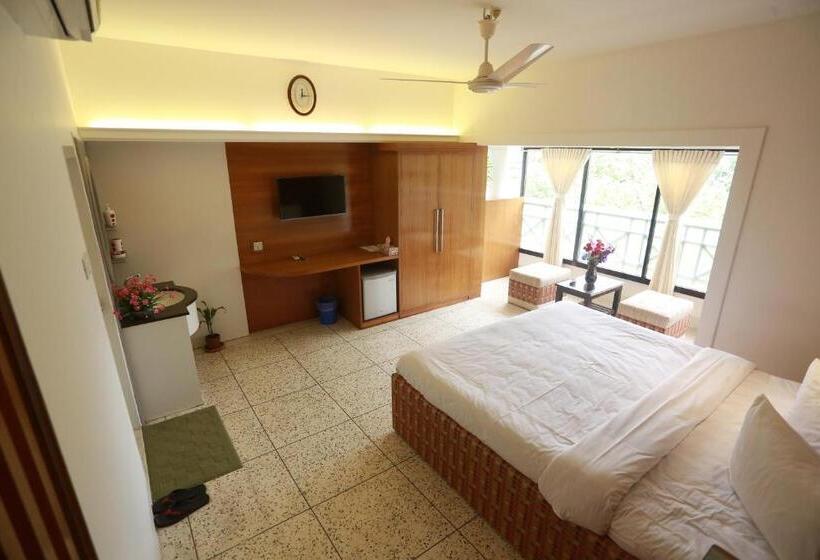 سوییت, Nagar Valley Hotel Ltd