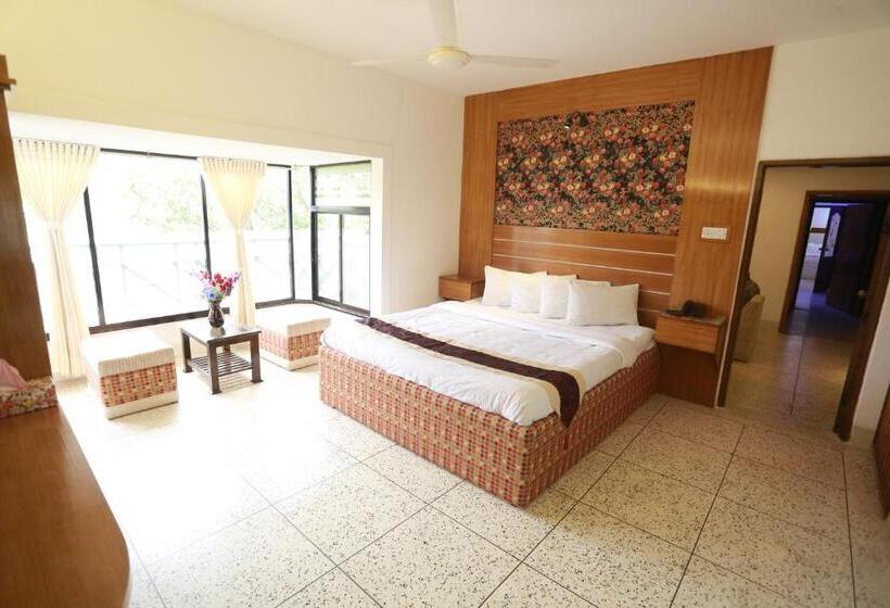 سوییت, Nagar Valley Hotel Ltd